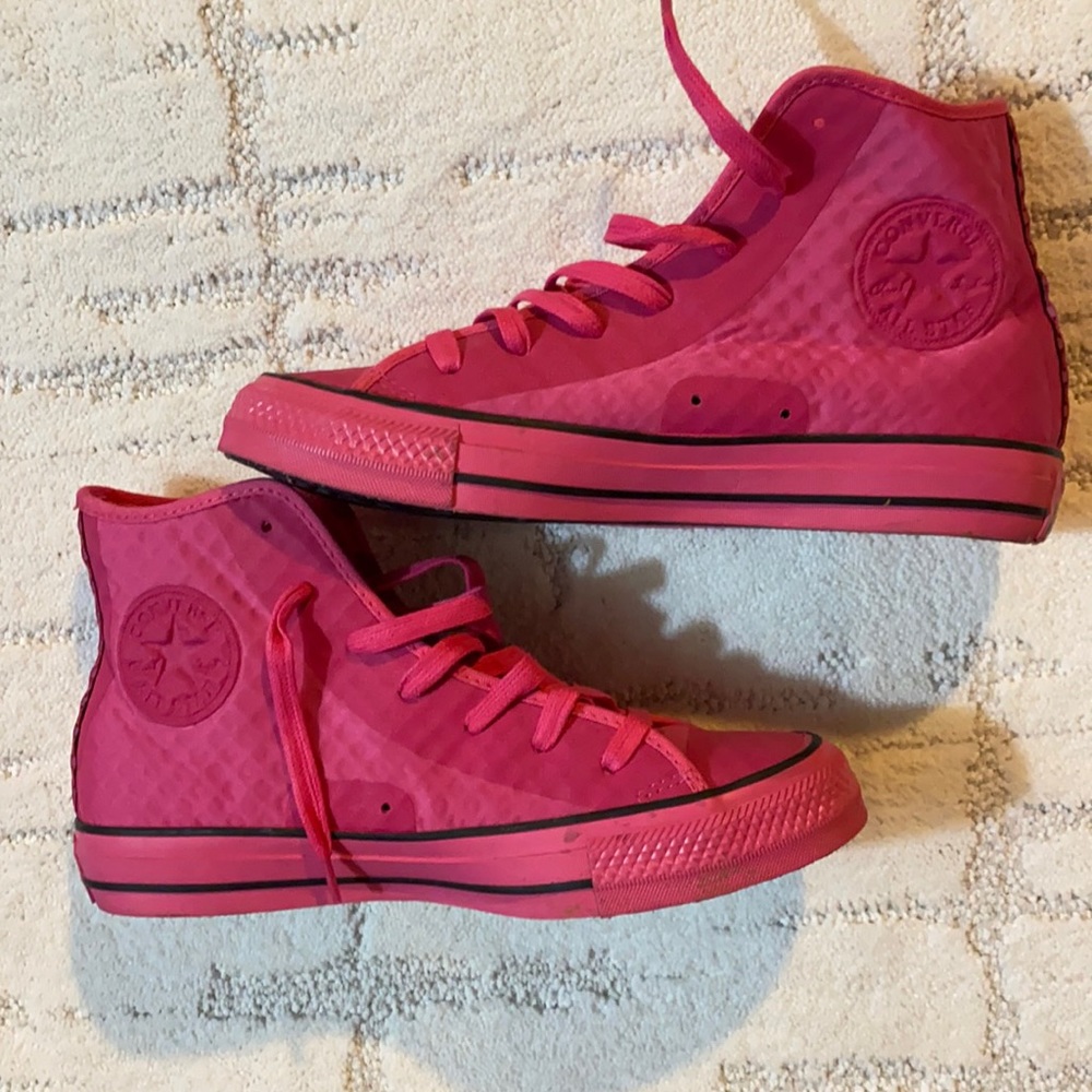 Converse- RARE rubber high top textile pattern